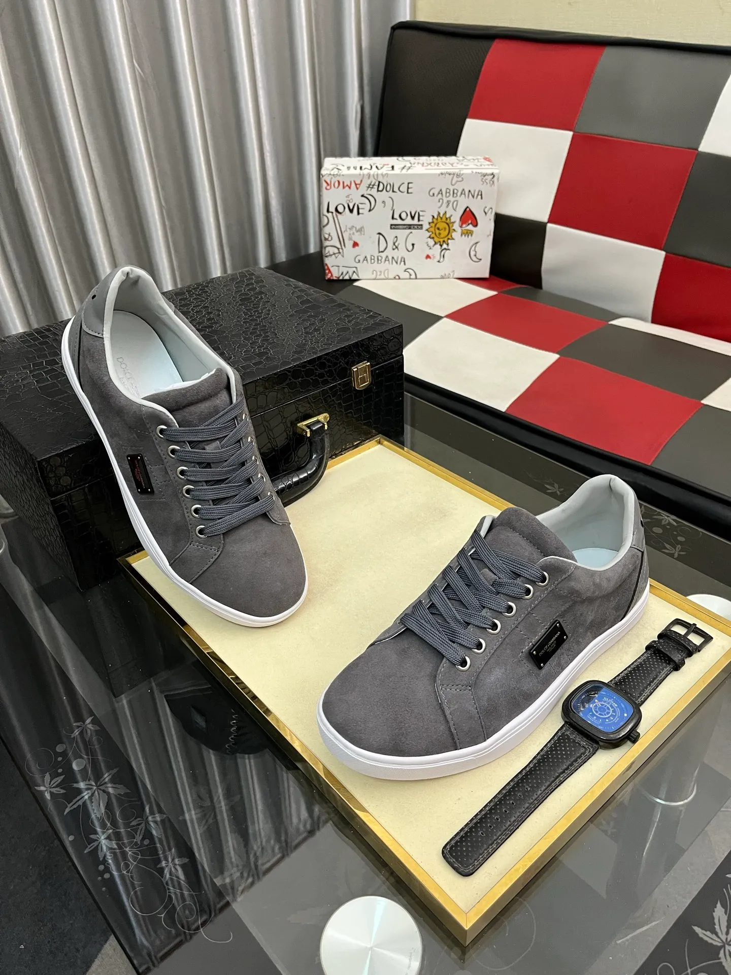 Men's shoes 💰400⌚️⌚️New DG Dolce & Gabbana high-end couple's sports and casual shoes, imported cowhide, multiple material splicing design➕Imported cowhide lining, cowhide foot pads➕Original TPR elastic outsole. Size: 38-46